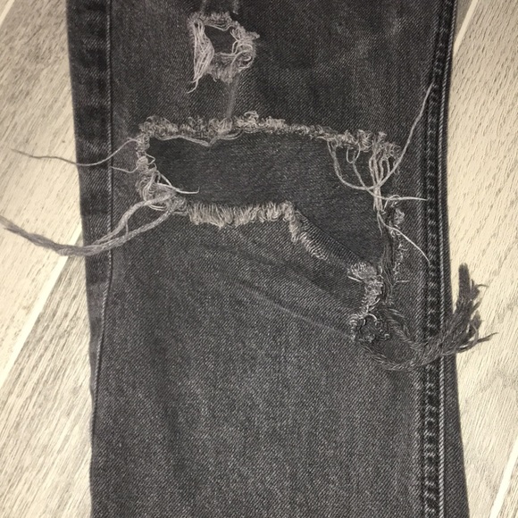 Forever 21 Faded Black Distressed High Waisted Mom Jeans - Picture 4 of 4